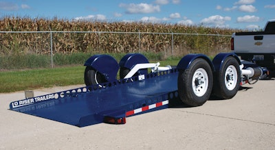 Loriserincliningplatformtrailer 10076832