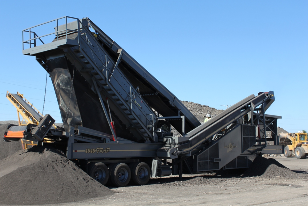 The 4048 FRAP is just one of the 'Triple Threat' crushing and screening units Inertia Machine introduced at CONEXPO 2011.