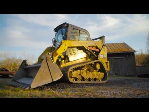 [Video] Leslie Mini Excavating: Cat More Affordable Than You Think