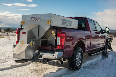 Boss Forge V Box Hopper Spreader (1)