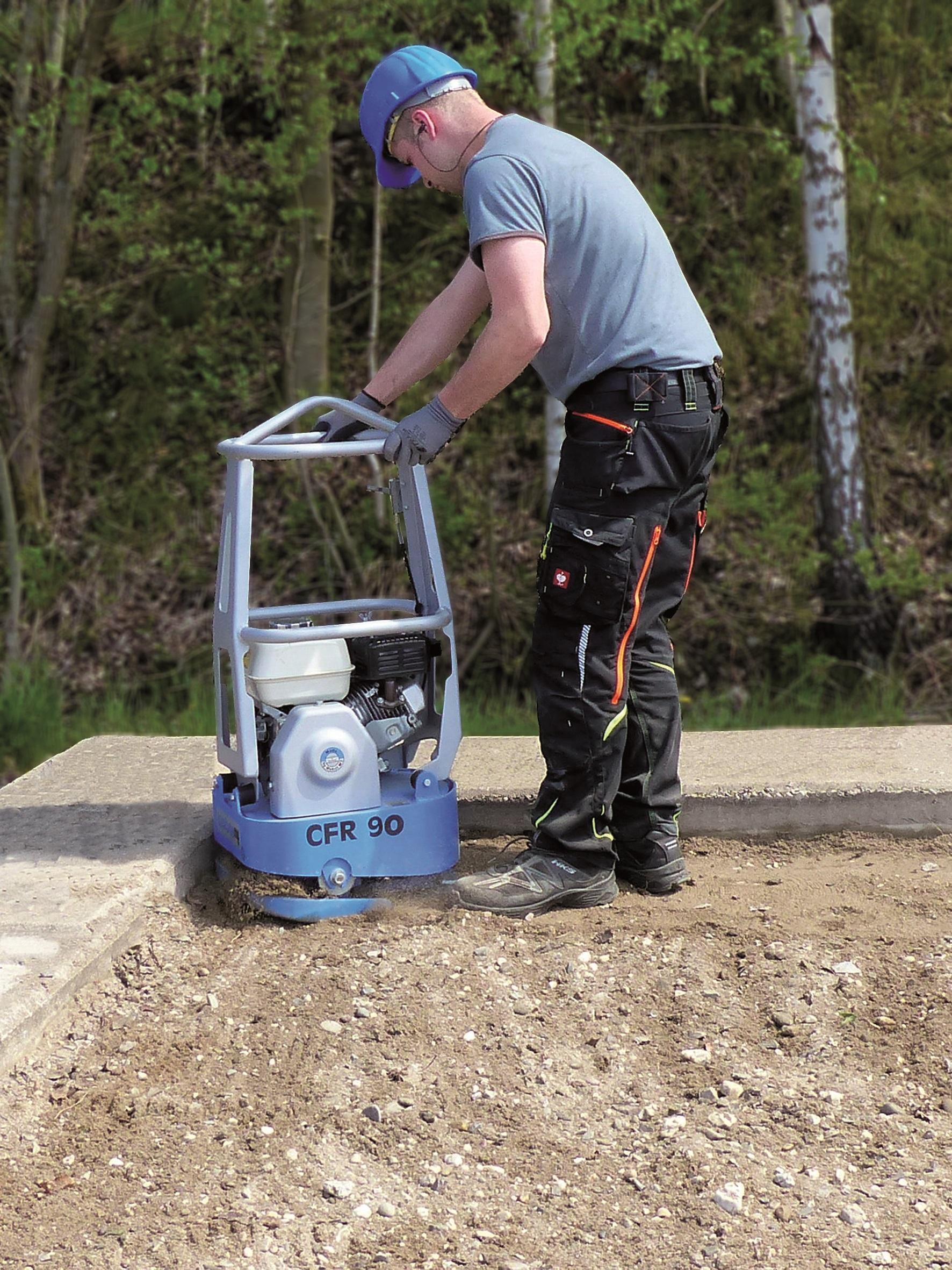 Weber Cfr 90 (4 2019 Hoch)[1]