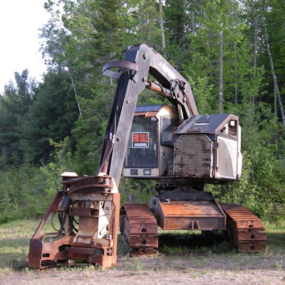 When buying used heavy equipment, make sure you are 100% comfortable with the equipment’s condition, and also what happens if it stops working tomorrow.