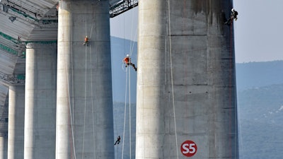 Migrating Corrosion Inhibitor Protects Plejesac bridge, Croatia