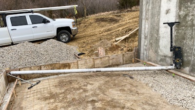 Curb Roller Manufacturing Lynx Screed 2