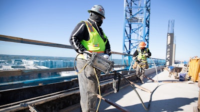 To eliminate the imperfections in the pile caps, columns and barrier walls, DPR Construction used four Stinger electric flex shaft vibrators from Minnich Manufacturing on the jobsite.