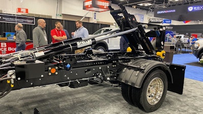 Built for a Class 4 through 7 chassis, the 18,000-lb.-capacity NXT 18 telescopic hooklift has a 35.63/54-in. hook height and rectangular-style secondary jib.