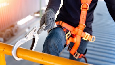 The publication uses analytics and industry insights to share how companies are managing the risks associated with outsourcing work to improve workplace safety and mitigate risk.