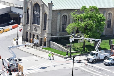 While drivers are well-versed in traffic signals and signs alerting them to when they should or should not drive their vehicle, AVs need different alerts in the form of radio or cellular network signals.