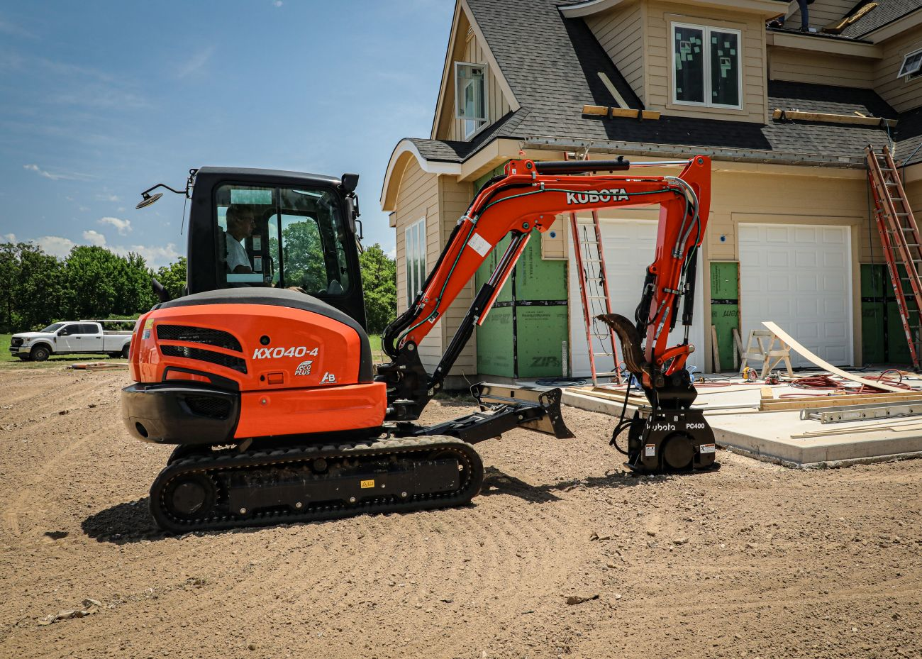 Brochure: Kubota PC Series Plate Compactor