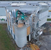 The MaxiPrinter is a mobile, compact and all-terrain 3D printer that can be used for indoor and outdoor construction.