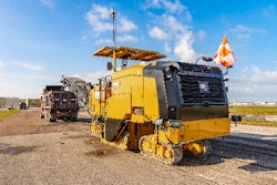 4f14815b