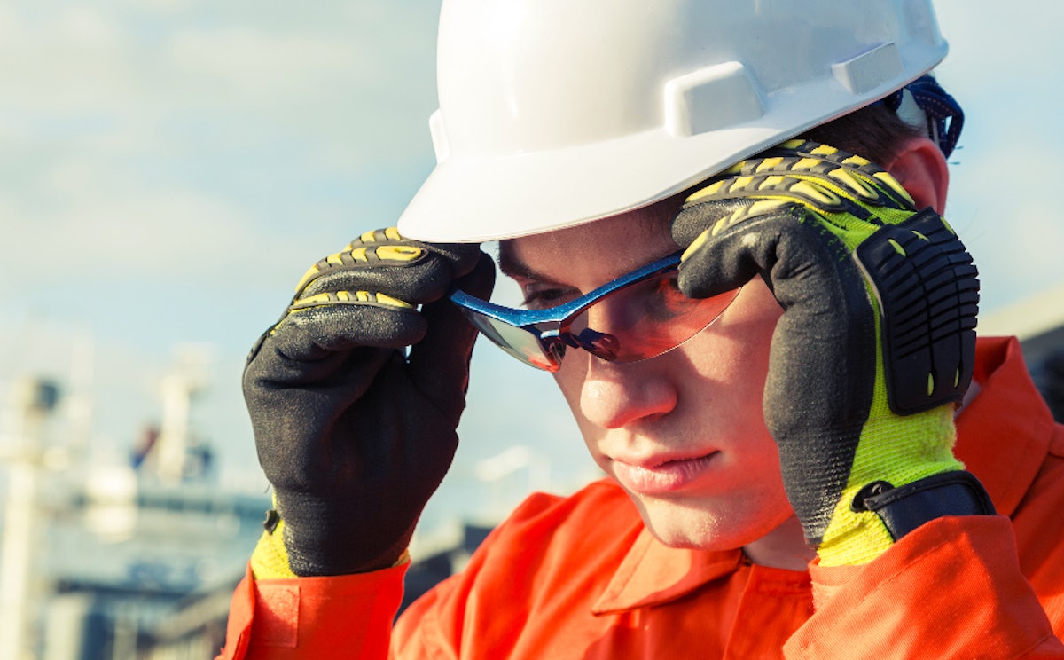 Protect Your Vision with Polarized Safety Glasses IRONPROS