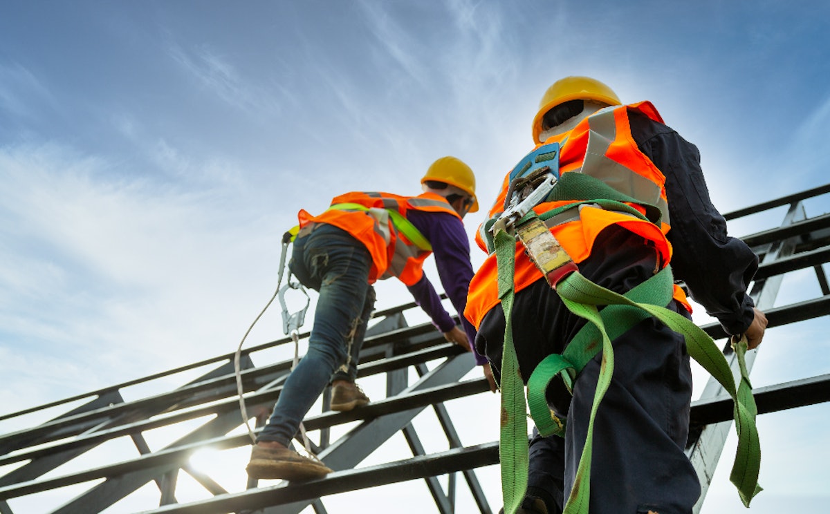 Top 5 Full Brim Hard Hat Products for Construction Worksites IRONPROS