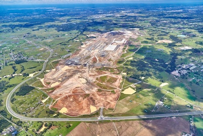 A connected jobsite can be large or small, from 20,000-acre airport sites to compact office parking lots.