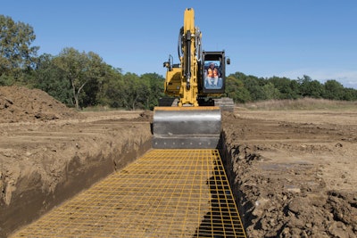 Cat Grade With 2 D For Excavators