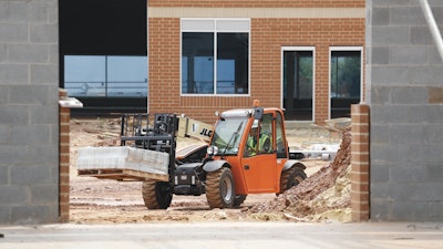 Improving Concrete Operations with Telehandlers