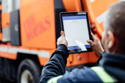 Construction fleets can use a fleet optimization platform to improve preventive maintenance compliance, making it easy to plan downtime effectively.