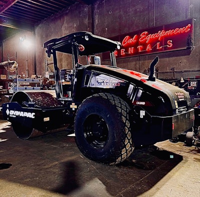 Dynanapac large soil roller, model CA30.