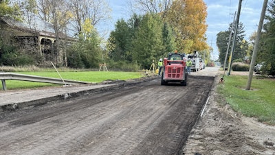 Roller Compacted Concrete (Roadways and Airfields), Gold Award – 160th Street Crossing, Noblesville, Hamilton Co., Indiana