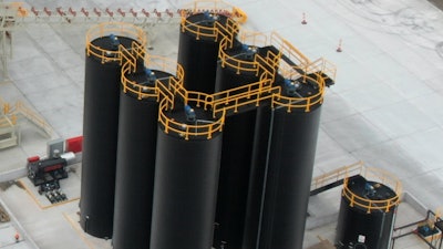 6 X 40000 Gallon Meeker Ac Tanks