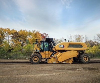 Cat Rm800 Cm20220928 72daf 637ef