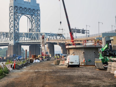 Winner of the Non-Highway Bridge Award: Robert F. Kennedy Pedestrian/Cycle Bridge