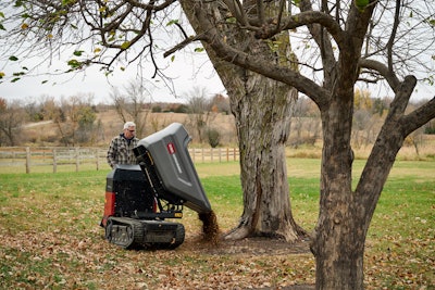 The Toro electric swivel Ultra Buggy e2500-TS