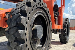The LIFTBOSS A/T Tire from OTR provides multi-surface traction for optimized performance in construction and material handling environments, including asphalt, concrete, and gravel.