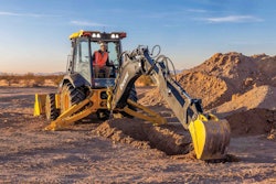 Jd 320 P Tier Backhoe