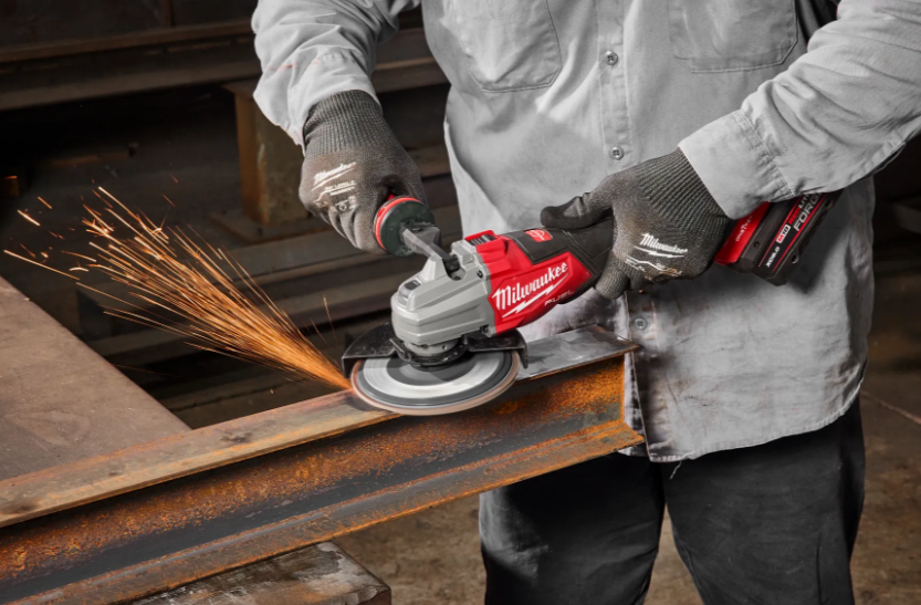 Milwaukee Breaking Grinder 2