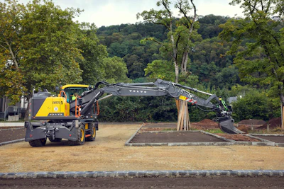 Volvo Ewr170 Wheeled Excavator 1