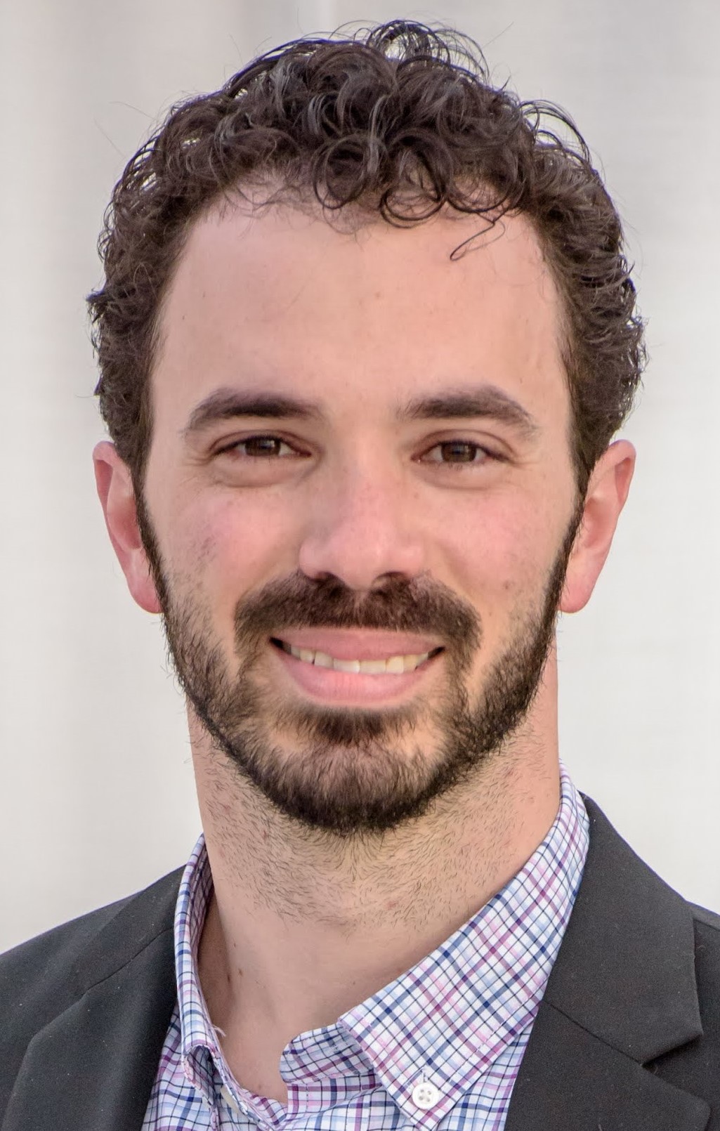 Sam Giffin Headshot