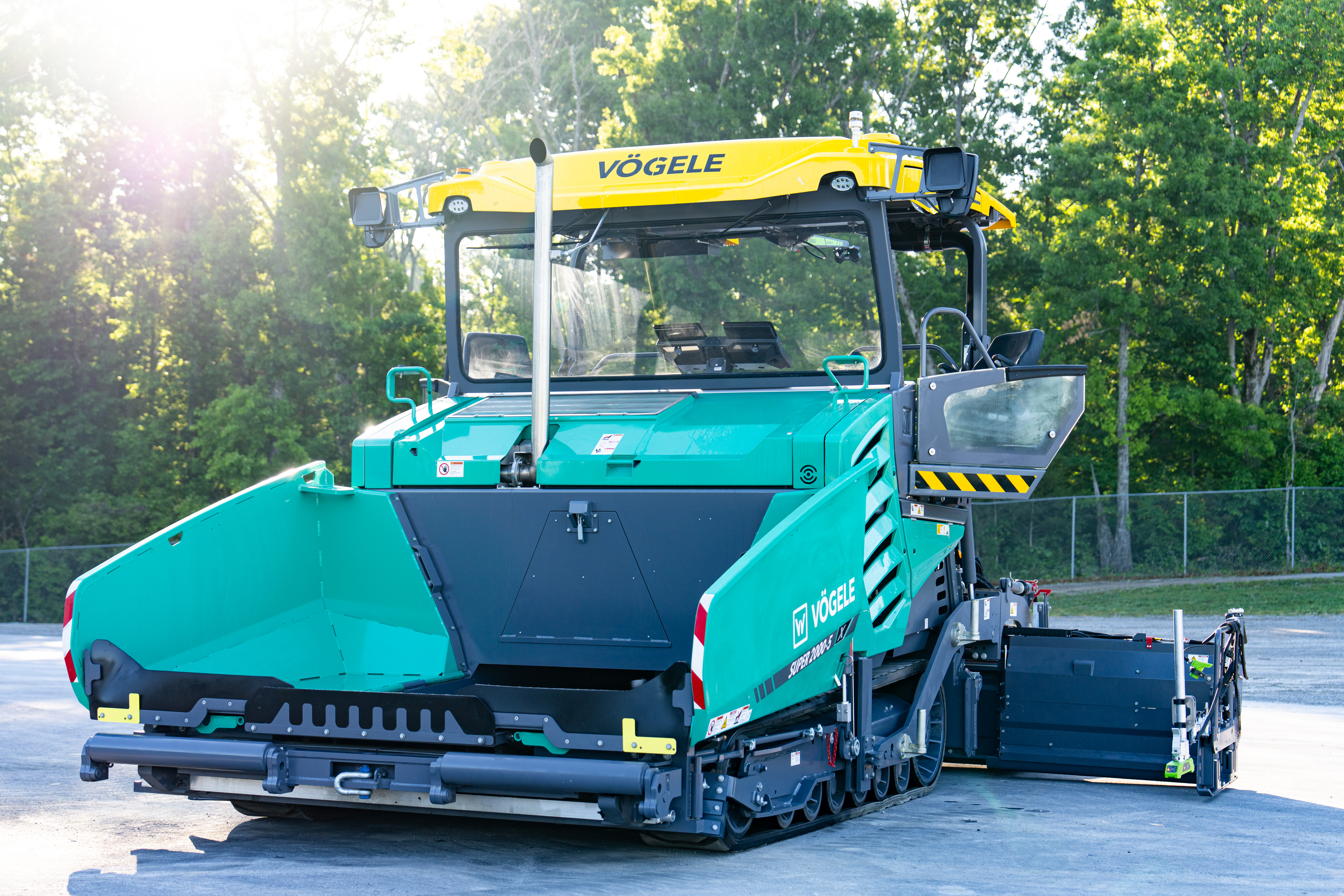 V Super 2000 5 X 001